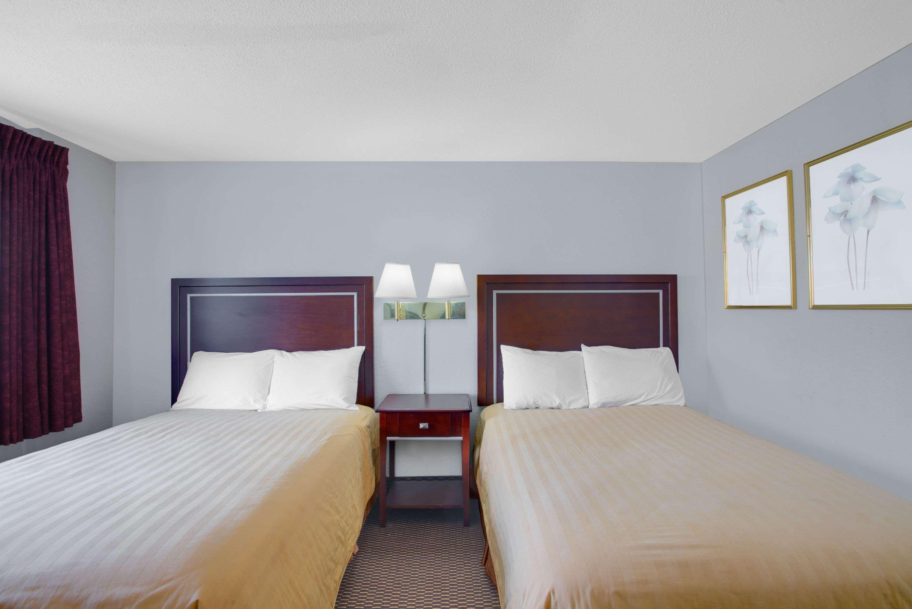 Queen City Inn Bangor Exterior foto