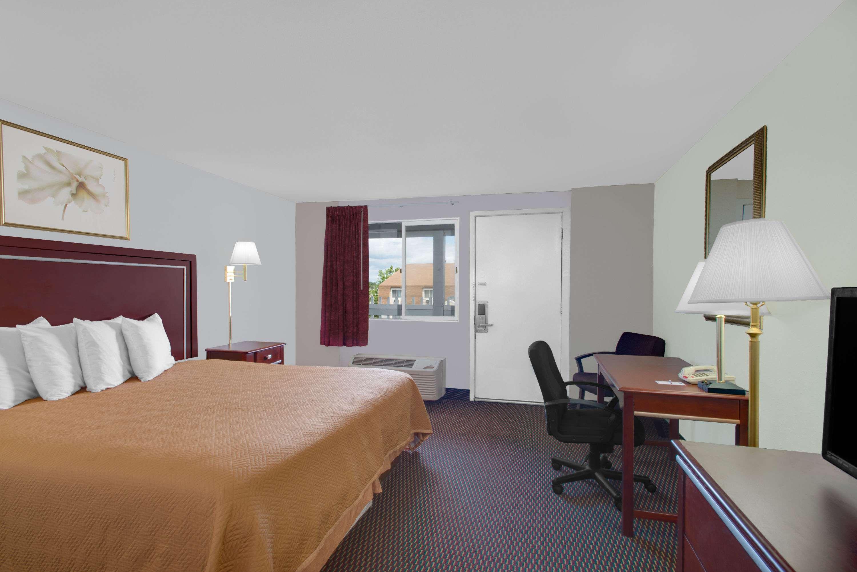 Queen City Inn Bangor Exterior foto